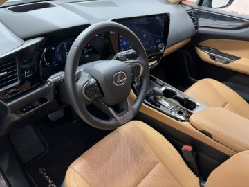 Lexus NX II SUV Facelifting 2.5 450h+ 309KM 2025 Lexus NX 450h+ Prestige AWD II (2021-) Lexus NX 45, zdjęcie 9