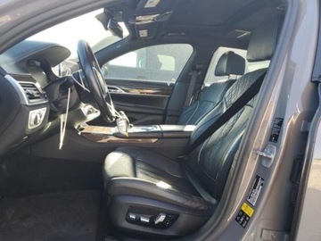 BMW Seria 7 G11-G12 2021 BMW Seria 7 750xi, 2021r., 4x4, 4.4L, zdjęcie 7