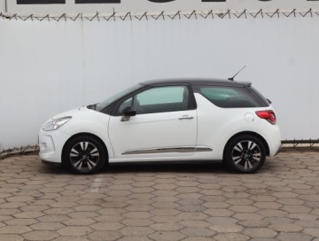 DS 3 Hatchback Facelifting 2014 (Citroen) 1.2 PureTech 110KM 2015 Citroen DS3 1.2 PureTech, Klima, Klimatronic, zdjęcie 2