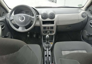 Dacia Sandero I Hatchback 5d 1.4 MPI 75KM 2009 Dacia Sandero Dacia Sandero I Dacia Sandero 1.4 MPI 2009r - Ladny stan, zdjęcie 4