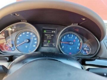 Maserati 2013 Maserati GranCabrio Maserati GranCabrio S 4.7 Benzyna 450KM, zdjęcie 7