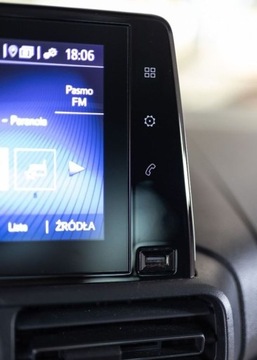 Toyota 2022 Toyota Proace City Verso City Verso 1.2 D-4T Family Aut. 1.2 Benzyna 130KM, zdjęcie 22