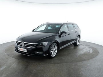 Volkswagen Passat B8 Variant Facelifting 2.0 TDI 240KM 2020 Volkswagen Passat 2.0 TDI 240KM 4Motion Highline K