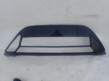 FORD FOCUS MK2 LIFT 08-11 RS KRATKA ZDERZAK ŚRODEK