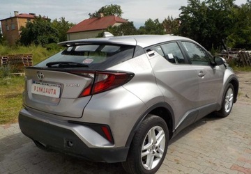 Toyota C-HR I Crossover Facelifting 1.8 Hybrid 122KM 2021 Toyota C-HR Okazja 1.8 Hybryda 122KM, zdjęcie 11