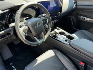 Lexus NX II SUV Facelifting 2.5 350h 200KM 2026 350h Prestige AWD 200KM | Wentylowane przednie fotele, zdjęcie 6