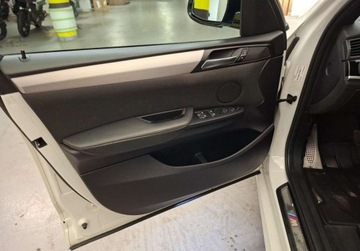 BMW X3 G01 SUV 2.0 18d 150KM 2017 BMW X3 2.0 Diesel 150KM, zdjęcie 10