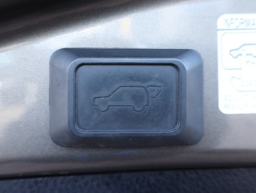 Toyota RAV4 IV MPV D-4D 125 124KM 2014 Toyota RAV 4 2.0 D-4D, Salon Polska, zdjęcie 15