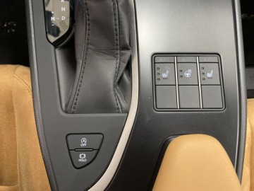 Lexus UX 2023 Lexus UX 200 GPF Business 2WD 200 GPF Business 2WD, zdjęcie 15