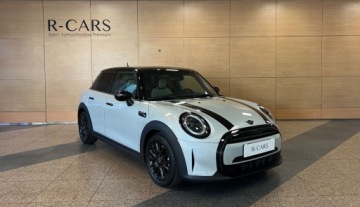 Mini Mini F56 Hatchback 3d Facelifting II Cooper 136KM 2022 MINI Cooper salon Polska ASO R CARS Warszawa 1.5 Benzyna 136KM