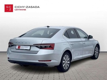 Skoda Superb III 2022 Skoda Superb 2.0 Diesel 190KM, zdjęcie 4