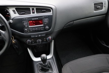 Kia Ceed II Hatchback 5d 1.4 DOHC 100KM 2012 Kia Ceed 1.4 CVVT, Salon Polska, Serwis ASO, zdjęcie 7