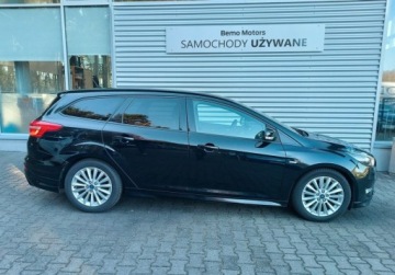 Ford Focus III Kombi Facelifting 2.0 TDCi 150KM 2016 Ford Focus 2.0 TDCI 150KM ST-Line SalonPL SerwisASO Gwarancja 2.0 Diesel, zdjęcie 7