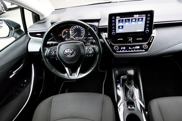 Toyota Corolla XII Sedan 1.8 Hybrid 122KM 2019 Toyota Corolla Kraj Bezwypadkwy 1wł JAK NOWA, zdjęcie 12