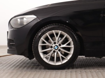 BMW Seria 1 F20-F21 Hatchback 5d 116i 136KM 2014 BMW 1 116i, Klima, Parktronic, zdjęcie 13