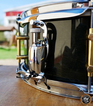 Уникальные латунные ушки Yamaha Maple Custom размером 13 x 6 дюймов