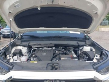 Toyota 2024 Toyota Grand Highlander Platinum 2024 2.4l 2.4 Benzyna 265KM, zdjęcie 8