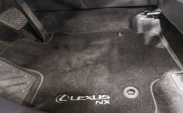 Lexus NX II SUV Facelifting 2.5 350h 243KM 2024 Lexus NX 350h Prestige AWD Design Tazuna 2.5 Hybryda 242KM, zdjęcie 33