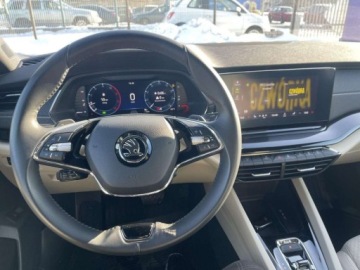 Skoda Octavia IV Liftback 2.0 TDI SCR 200KM 2023 Skoda Octavia 2.0TDI 200KM DSG 4x4 Wersja Style Salon Polska 2.0 Diesel, zdjęcie 13