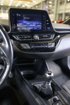 Toyota C-HR I Crossover 1.2L Turbo 116KM 2016 Toyota C-HR 1.2 T Premium 1.2 Benzyna 116KM, zdjęcie 36