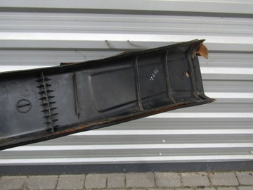 6 MERCEDES W124 89-96 НАКЛАДКА ОБИВКИ СТОЙКИ B ПРАВАЯ ЧЕРНАЯ