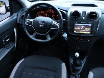 Dacia Logan II Sedan Facelifting 0.9 TCe 90KM 2018 Dacia Sandero 0.9 TCe, Salon Polska, VAT 23%, zdjęcie 6