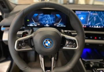 BMW Seria 5 G90-91 2024 BMW Seria 5 2.0 Hybryda Plug-in 184KM, zdjęcie 10