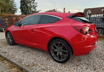 Opel Astra J GTC 1.6 SIDI Turbo ECOTEC 170KM 2013 Opel Astra J GTC 1.6 Turbo 170KM 100% Bezwypadkowy ~ Przebieg 81.000, zdjęcie 4