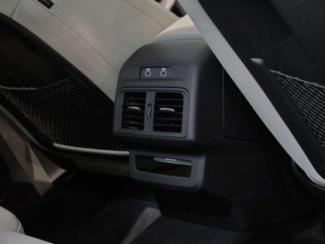 Audi 2025 AUDI Q5 TFSI quattro S line Sportback Suv 2.0 (204KM) 2025, zdjęcie 14