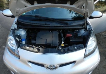 Toyota Aygo I Hatchback 3d 1.0 VVT-i 68KM 2009 Toyota Aygo mala tania niezawodna 5drzwi KLIMA bez rdzy Benzyna 68KM, zdjęcie 17