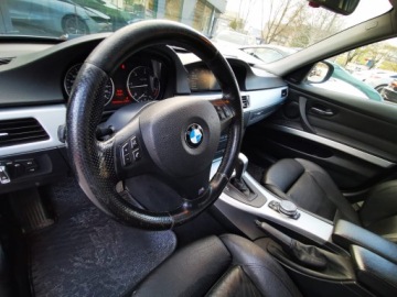 BMW Seria 3 E90-91-92-93 Touring E91 2.0 320d 177KM 2009 BMW 3 (E91) 320d xDrive 177 KM Bezwypadkowy, Automat, Nawigacja M-Pakiet, zdjęcie 13