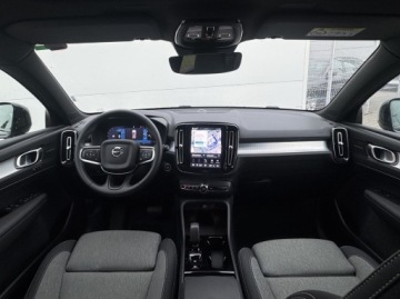 Volvo XC40 Crossover Facelifting 2.0 B4 197KM 2025 Volvo XC 40 B4 B Plus Black Edition | Harman Kardo, zdjęcie 25