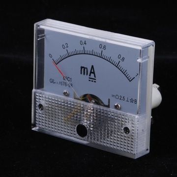 Набор из 2 амперметров постоянного тока мА и А с аналоговой панелью и амперметрами.