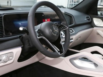 Mercedes GLE V167 SUV Facelifting 3.0 450d 367KM 2025 GLE Coupe 450 d 4-Matic AMG Line 3.0 (367KM) 2025, zdjęcie 7