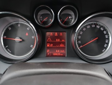 Opel Mokka I SUV 1.7 CDTI ECOTEC 130KM 2013 Opel Mokka 1.7 CDTI, Automat, Skóra, Xenon, zdjęcie 10