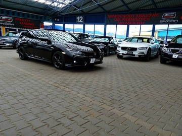 Honda Civic X Hatchback 5d Facelifting 1,5 VTEC TURBO 182KM 2020 Honda Civic AUTOMAT+EL.DACH Kraj 1wł BEZWYPAD, zdjęcie 4