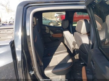  GMC Inny 2024r., AT4, od ubezpieczalni 2.7 Benzyna 310KM, zdjęcie 9