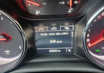 Opel Astra K Hatchback 5d 1.4 Turbo 150KM 2019 Opel Astra Pierwszy wlasciciel. Salon Polska 1.4 Benzyna 150KM, zdjęcie 4