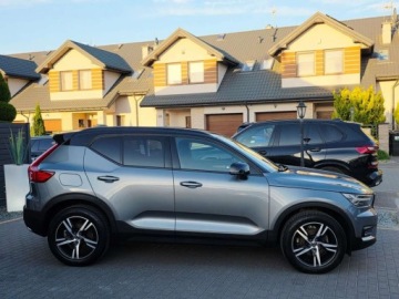 Volvo XC40 Crossover 2.0 D3 150KM 2019 Volvo XC 40 ___R-Design___2.0D3 150KM Virtual LED Skora Alcantara HarmanKa, zdjęcie 16