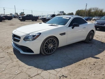 Mercedes SLC 2019 Mercedes-Benz SLC 2019 MERCEDES-BENZ SLC 300, silnik 2.0 L 2.0 Benzyna, zdjęcie 1