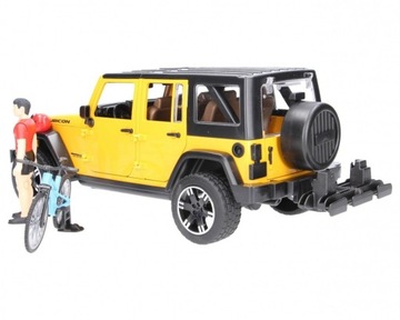 Автомобиль Jeep Wrangler Rubicon Unlimited с 1 велосипедом