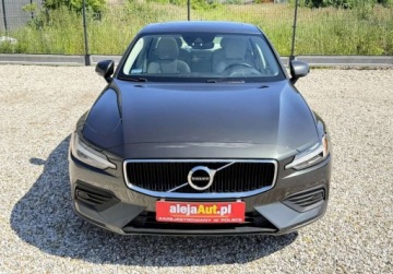 Volvo S60 III Sedan 2.0 T6 310KM 2019 Volvo S60 4x4 S60 2.0 LPG 310 KM 2019r Warszawa 2.0 BenzynaLPG 310KM, zdjęcie 10