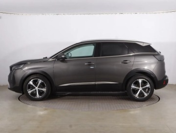 Peugeot 3008 II Crossover Facelifting  1.2 PureTech 130KM 2021 Peugeot 3008 1.2 PureTech, Salon Polska, zdjęcie 2