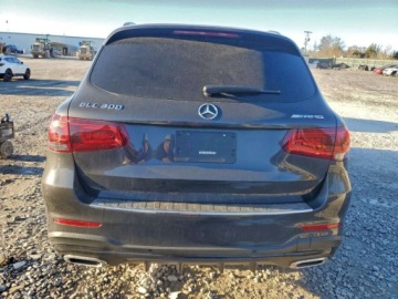Mercedes GLC C253 2021 Mercedes-Benz GLC 300 2021 2.0 Benzyna 255KM, zdjęcie 2