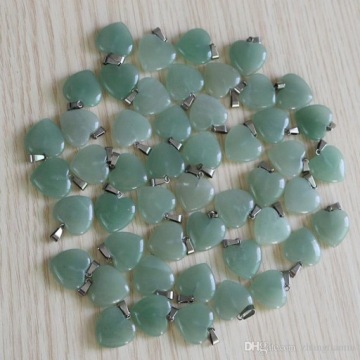 ОЖЕРЕЛЬЕ С НАТУРАЛЬНЫМ КАМЕНЕМ АВАНТУРИН-СЕРДЦЕ