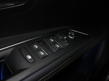 Peugeot 3008 II Crossover Facelifting  1.5 BlueHDi 130KM 2023 Peugeot 3008 GT Line automat navi kamera ACC, zdjęcie 38