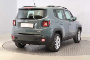 Jeep Renegade 2015 Jeep Renegade 2.0 MultiJet, 4X4, Navi, Klima, zdjęcie 4