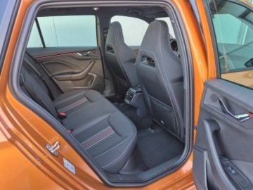 Skoda 2025 Skoda Kamiq Demo Monte Carlo 1.0 TSI DSG, zdjęcie 11