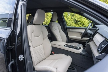 Volvo XC90 II 2025 Volvo XC 90 Ultra Bright B5 AWD Mild-Hybrid (250 +, zdjęcie 28