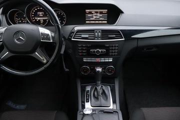 Mercedes Klasa C W204 Limuzyna 1.8 200 CGI BlueEFFICIENCY 184KM 2012 Mercedes C C 200, Salon Polska, Serwis ASO, zdjęcie 11